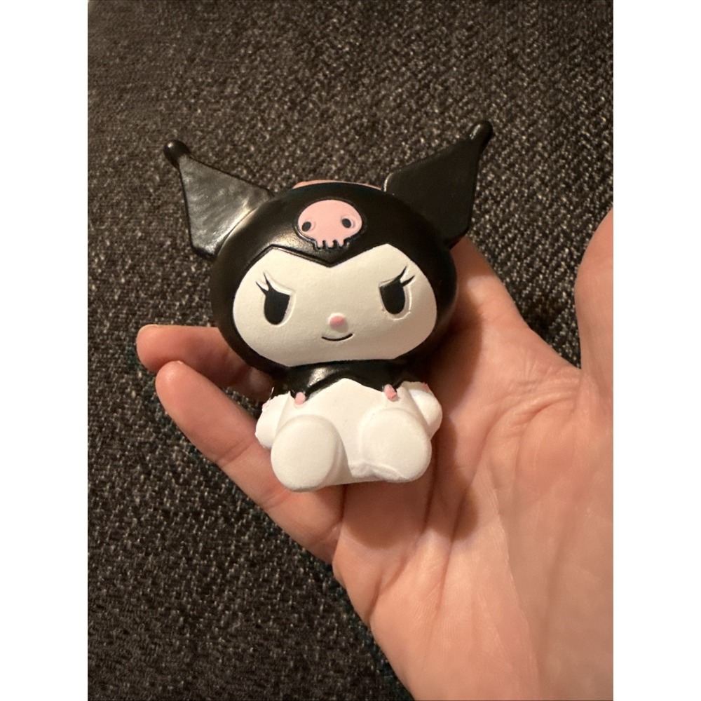 Hello Kitty & Friends Sanrio Kuromi 2022 Squish Ums Slow Rise (Lexi)